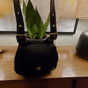 Vintage Coach Mahogany Brown Berkeley Crescent bag